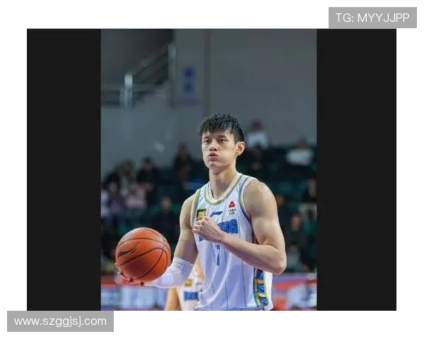 曾凡博复出闪耀北京大胜吉林